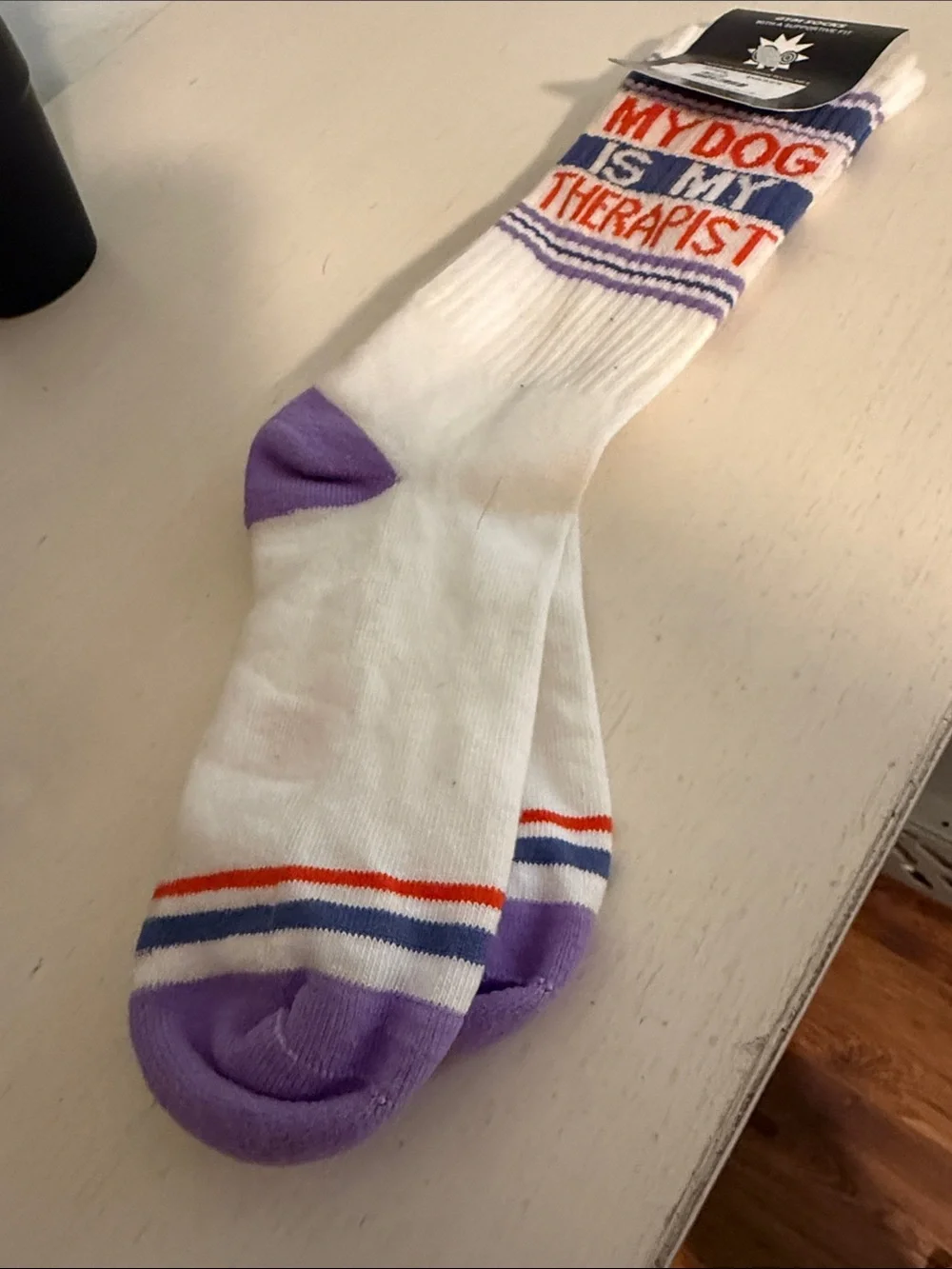 White & Purple 'My Dog Is My Therapist' Crew Socks